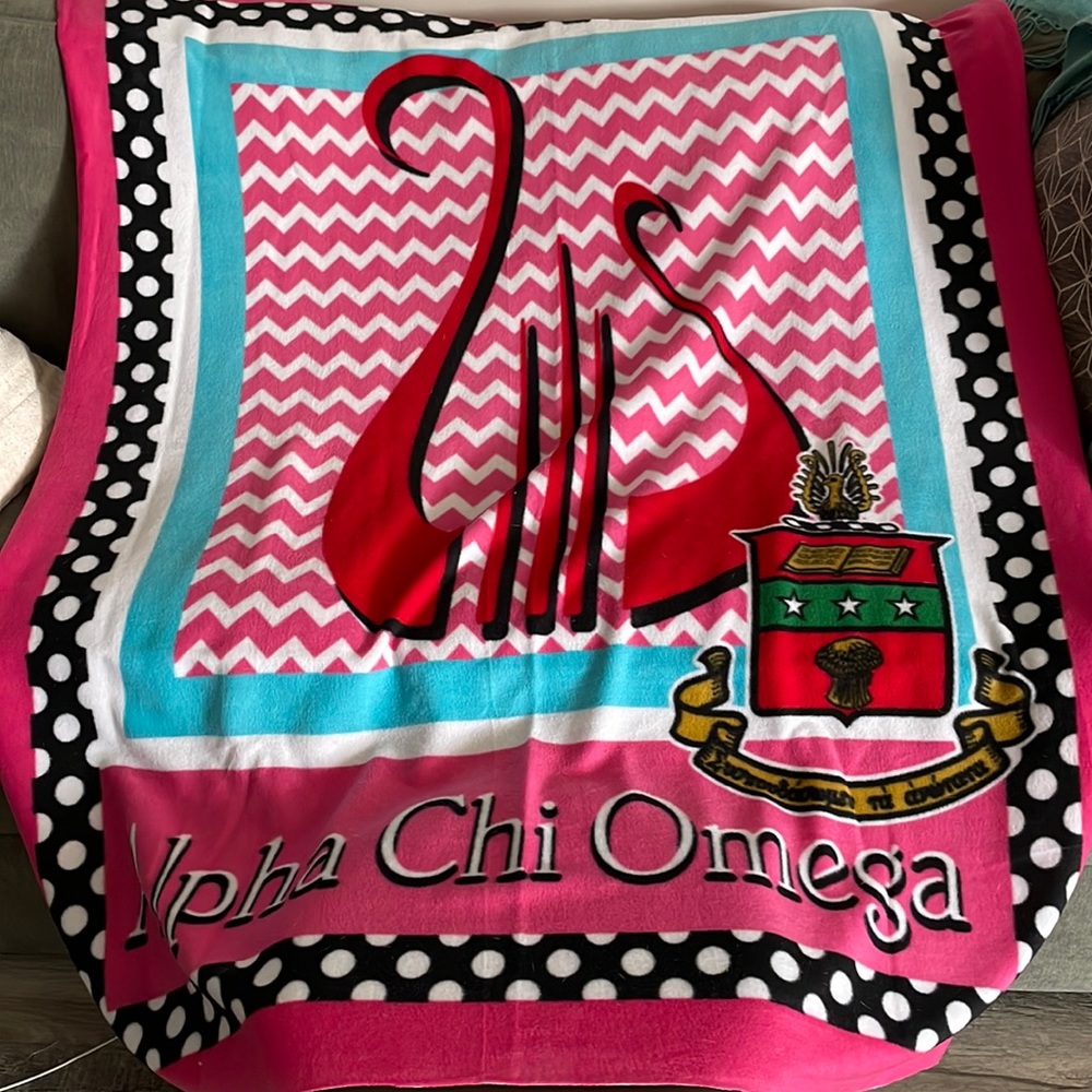 Alpha Chi Omega fabric (tie blanket)